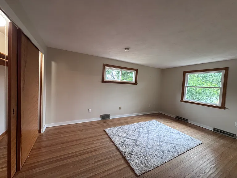 69 Berryman Dr — Photo 19