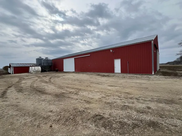 21060 575th Ave, Austin, MN 55912
