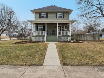 933 Elm St, St Charles, IL, 60174