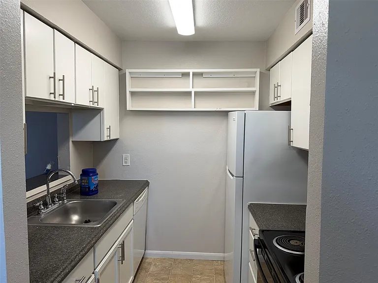 6723 Heards Ln #1 — Photo 6