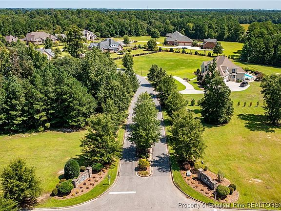 3rd image of 104 Grande Oak Blvd