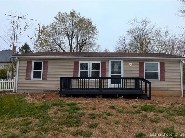 202 N Harrison Street, Salem, IN 47167
