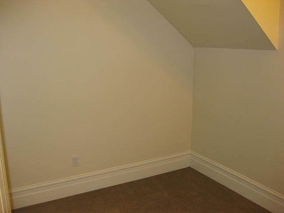 4th image of 510 3rd Ave