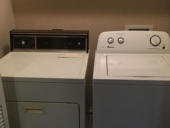Washer/Dryer in unit