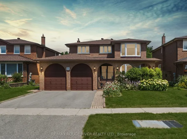 51 Sugarbush Sq, Toronto, ON M1C 3M6