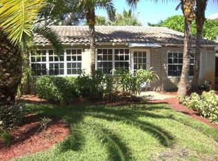 725 NE 15th Ave, Fort Lauderdale, FL 33304