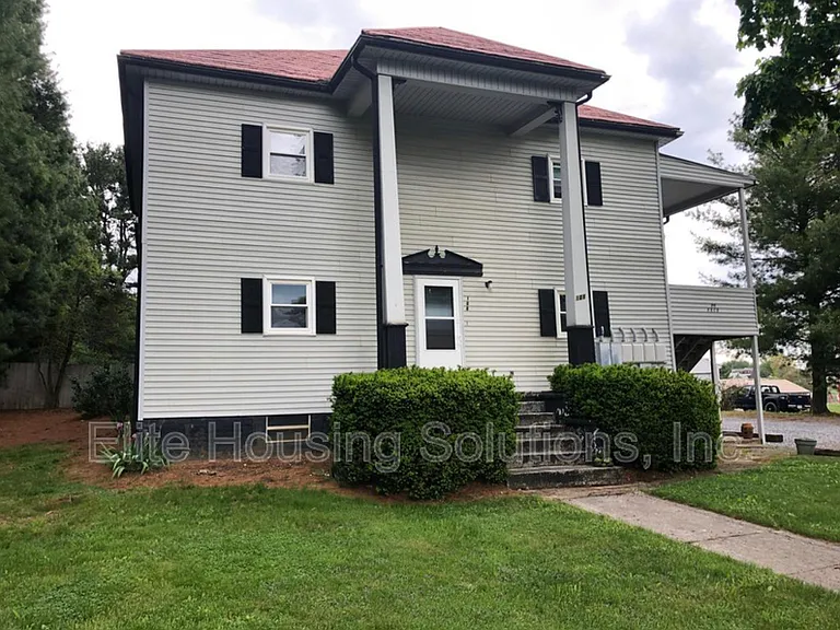 108 Buck Ave #D — Photo 7