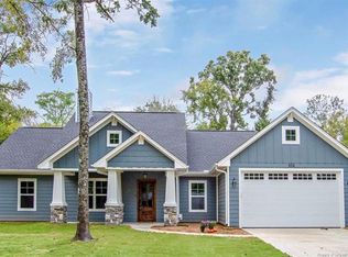 7024 Cedar Rd, Sanford, NC 27332