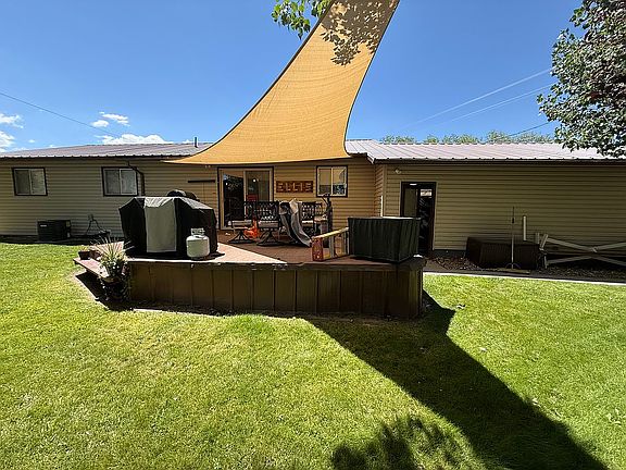 4th image of 150 Middle St