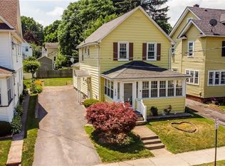 130 W Spruce St, East Rochester, NY 14445