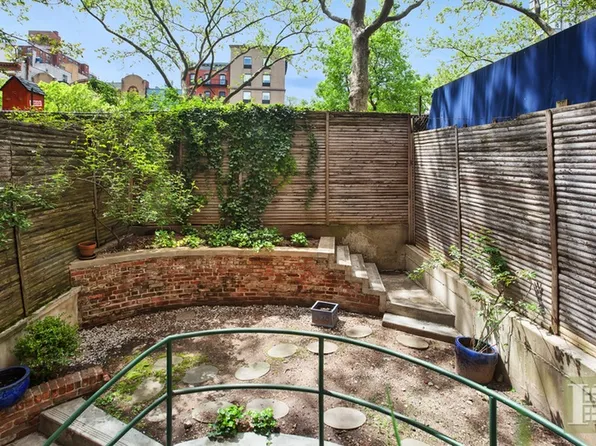 45 E 1st St Unit Res 9, New York, NY 10003