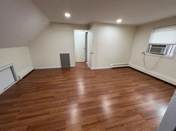 (undisclosed Address)