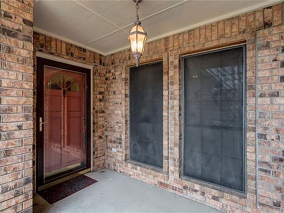 2nd image of 4013 Angelina Dr