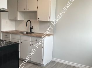 471 Tecumseh Rd W UNIT 302, Windsor, ON N8X 1G8
