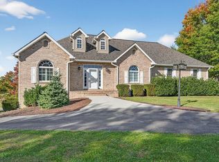 625 Locust St NW, Abingdon, VA 24210