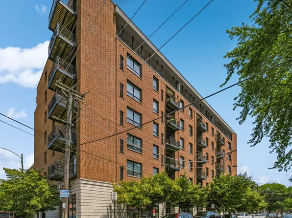 974 W 35th Pl #507, Chicago, IL 60616