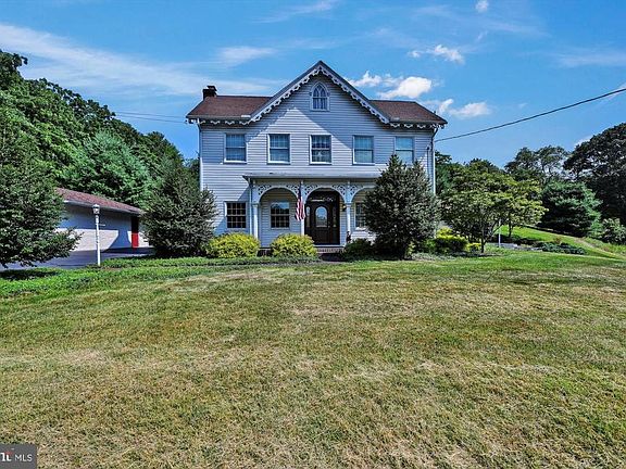 2nd image of 60 Haven Fair Lawn Dr