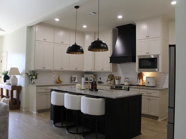 8303 Button Cv, Sherwood, AR 72120