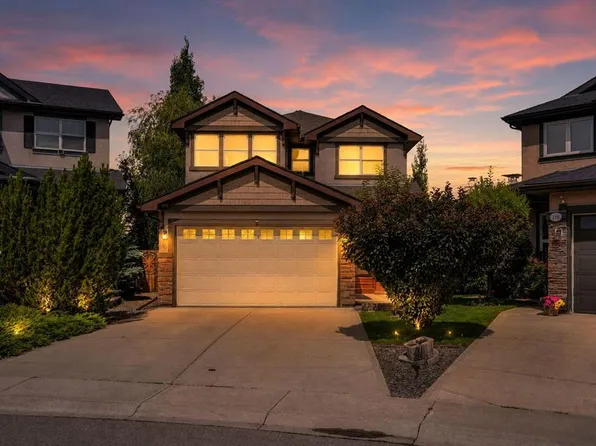 212 SE Everbrook Way SW, Calgary, AB T2Y 0E8