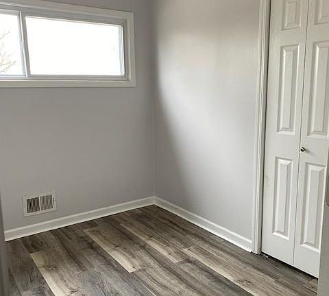 Upstair, first bedroom