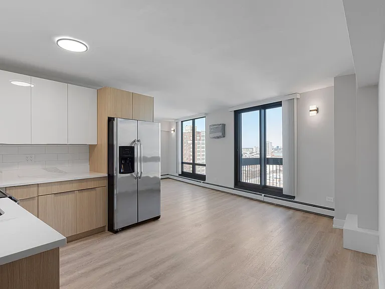 The Duplex Tower — Photo 178
