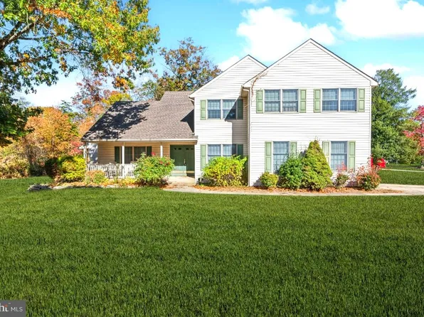 1 Brandywine Way, Sicklerville, NJ 08081