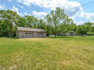 5530 N 39th St, Augusta, MI 49012