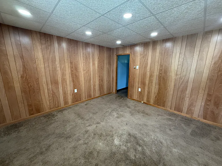 216 Crane St — Photo 3