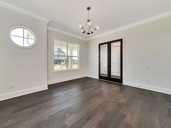 4th image of 11307 Winterberry Dr
