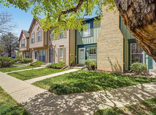 1685 S Blackhawk Way APT B, Aurora, CO 80012