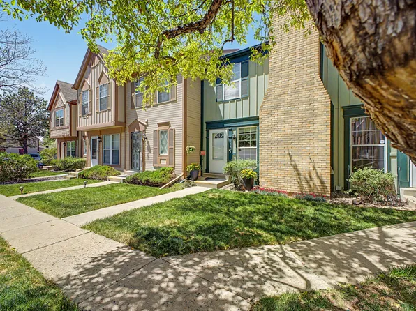 1685 S Blackhawk Way APT B, Aurora, CO 80012