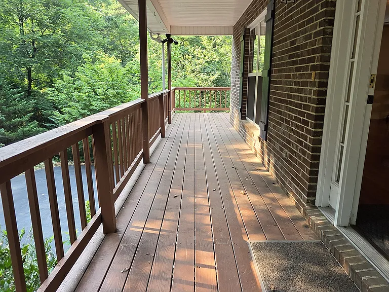 3115 Dogwood Ln — Photo 9