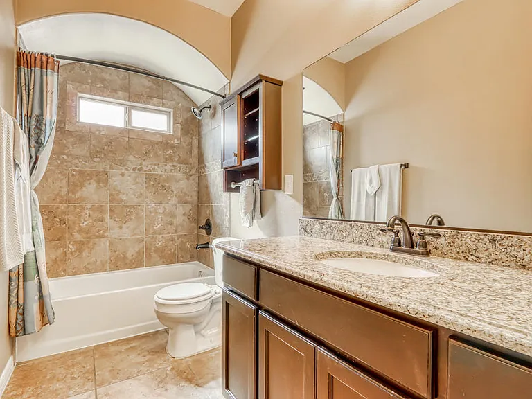 14311 E Cave Ave — Photo 29