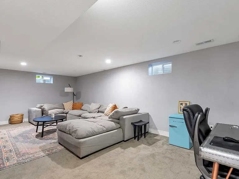 5151 S Julian St — Photo 10