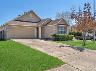 1018 Red Head, San Antonio, TX 78245