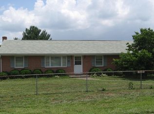 7349 Sunnybrook Dr, Roanoke, VA 24019