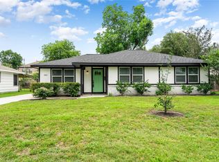 3302 Westridge St, Houston, TX 77025