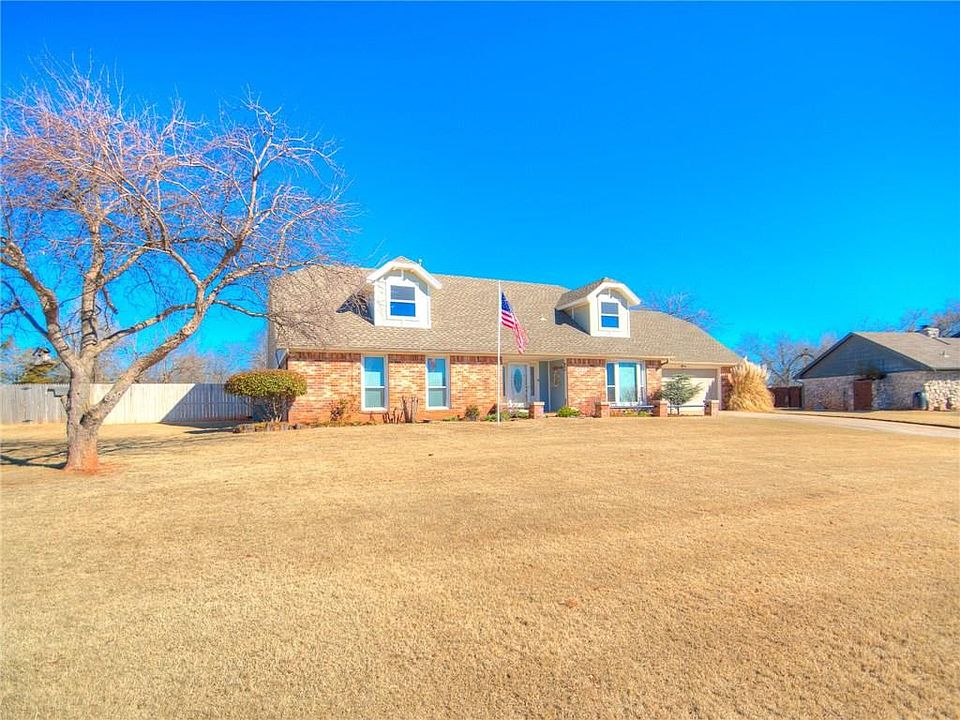 1st image of 1735 W David Dr