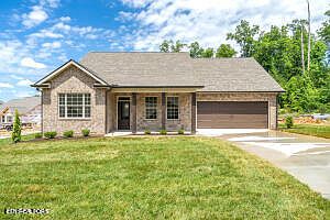 1st image of 1814 Mountain Dr