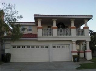 2995 Sunset Vw, Signal Hill, CA 90755