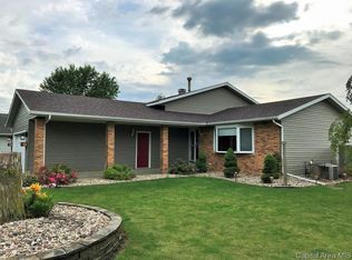2334 Catherine St, Galesburg, IL 61401