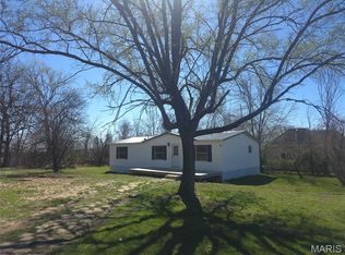 304 S Frisco St, Crocker, MO 65452