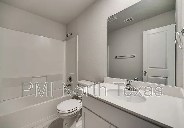 4544 Hemingway Ave — Photo 16