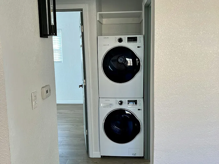 220 W Ramona Ave #222 — Photo 8