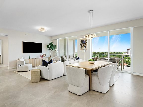 2nd image of 220 SE Mizner Blvd #810