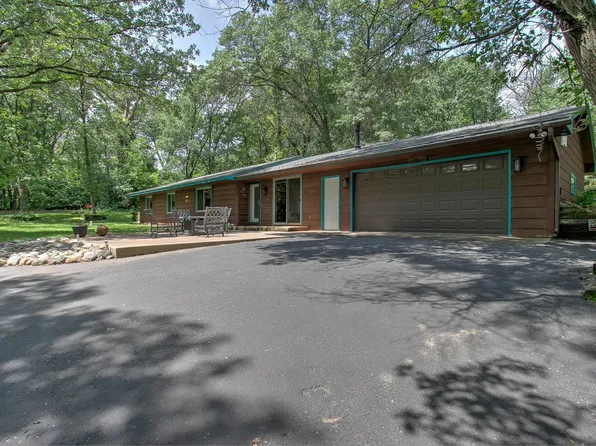 27520 138th St NW, Zimmerman, MN 55398