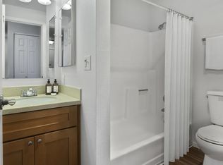 2201 S 312th St #D49, Federal Way, WA 98003
