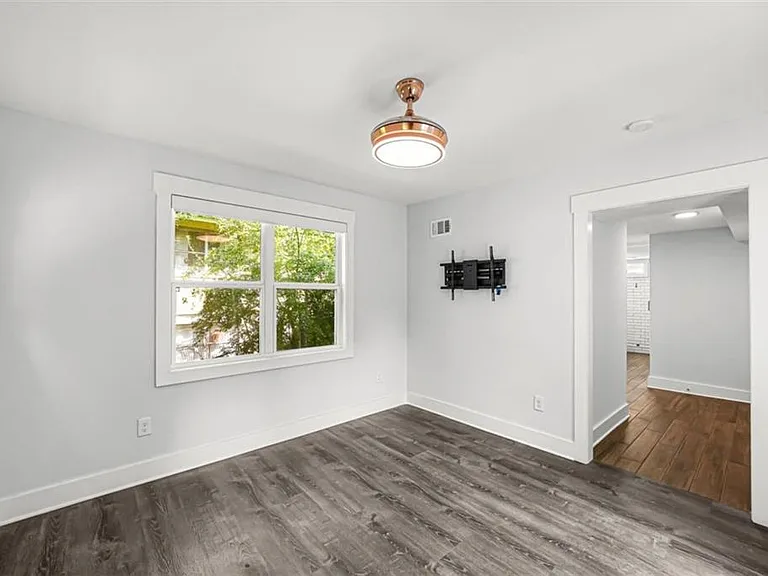 3476 Alison Dr — Photo 16