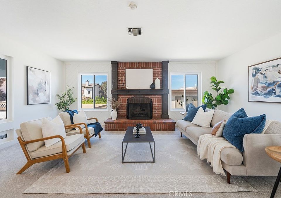 1st image of 2110 Carnegie Ln #3