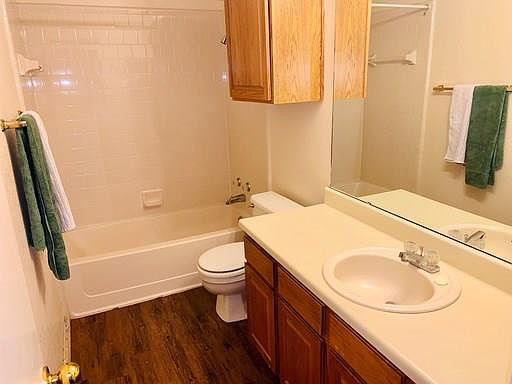 4th image of 2521 Whitehurst Dr